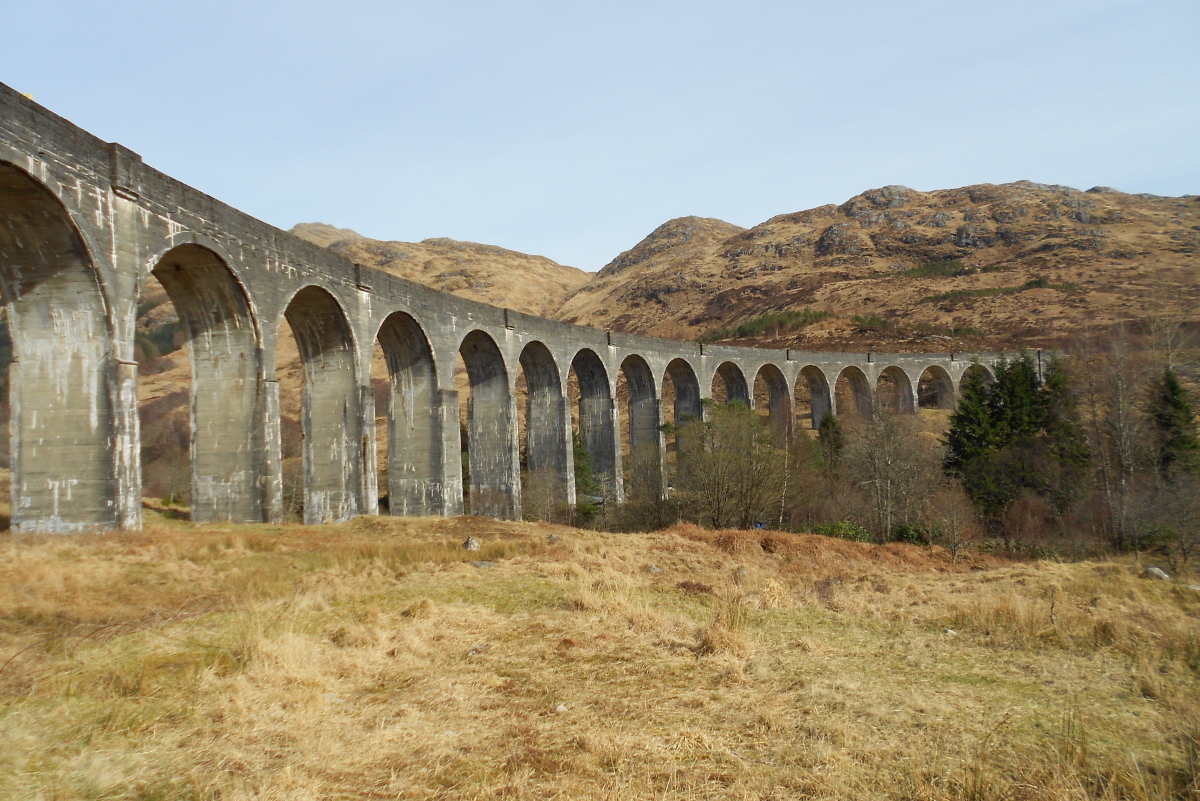 Harry Potte Bridge, worüber der Hogwarts-Express fährt